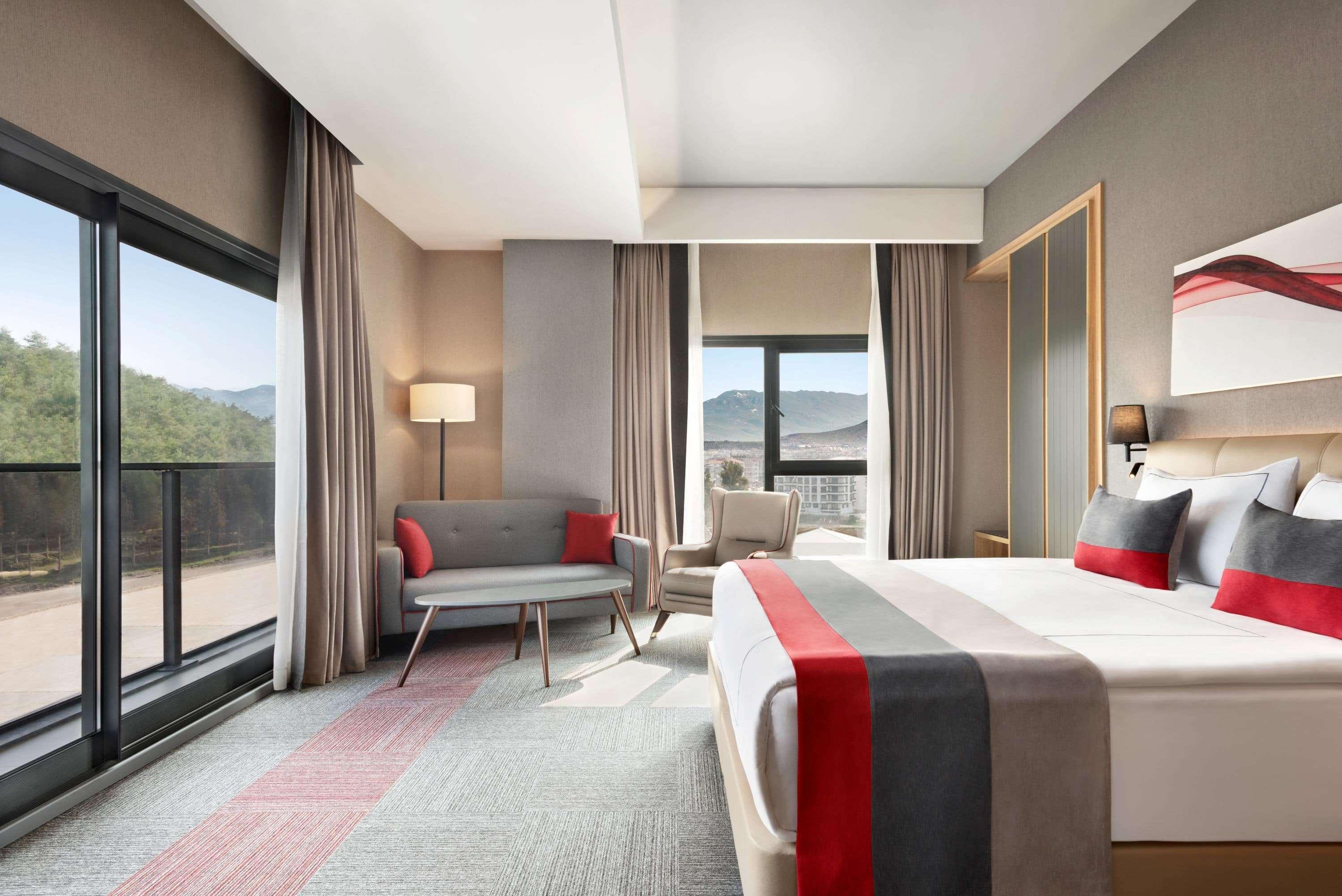Hotel Ramada By Wyndham Tire Extérieur photo